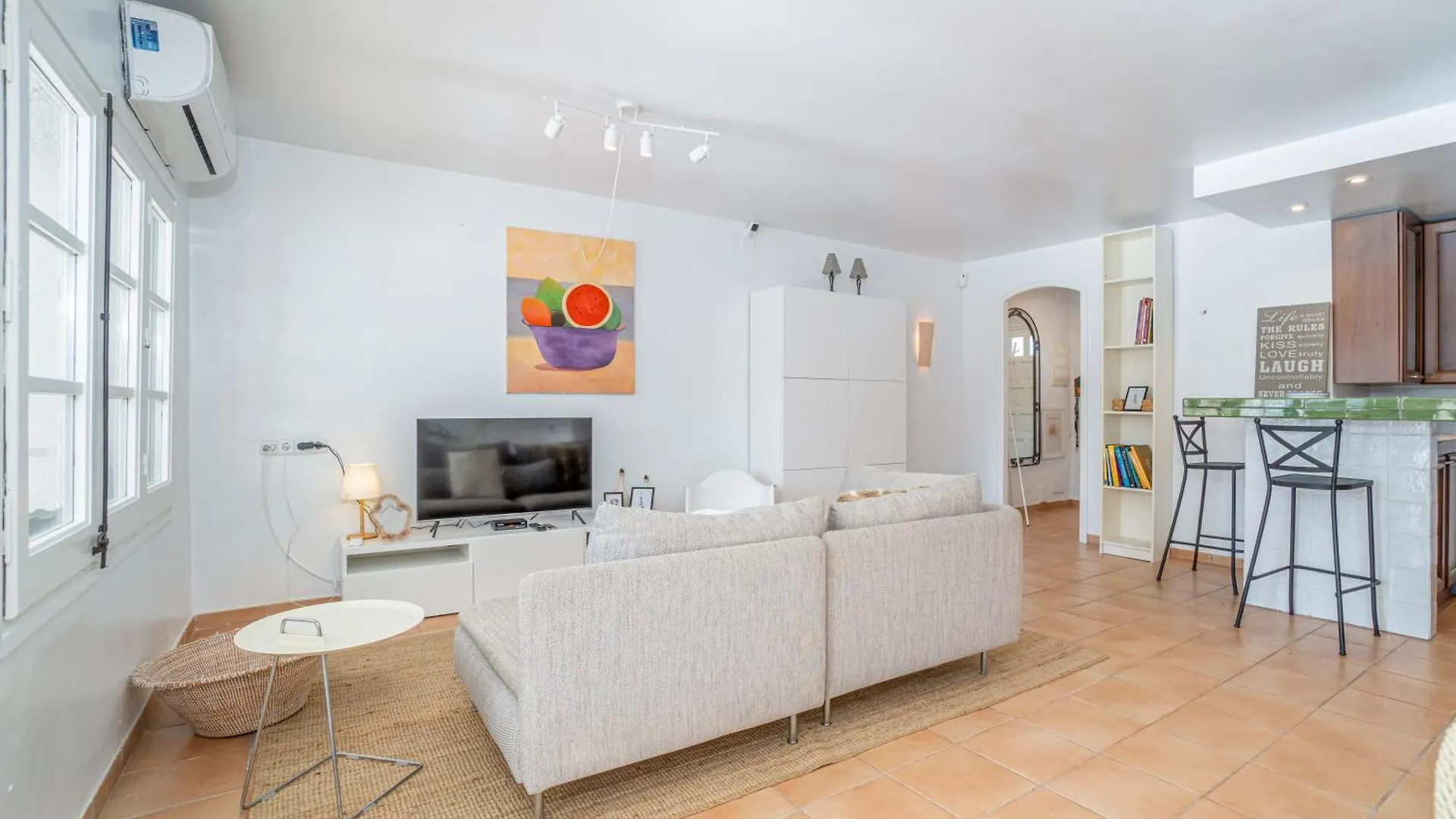2027 Casa De Pescador Con 3 Habitaciones, Piscina Y Amarre By Homeselectspain Empuriabrava